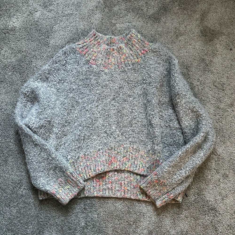 VGUC Free People cozy sweater